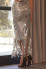 Load image into Gallery viewer, Dare To Dazzle Silver Sequin Fringe Skirt
