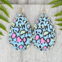 Load image into Gallery viewer, Leopard Gem Earrings
