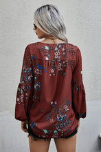 Load image into Gallery viewer, Candid Feelings Floral Blouse
